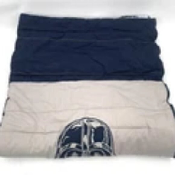 Pre-Loved Star Wars Darth Vader Sleeping Bags in Excellent Condition - Picture 5 of 8